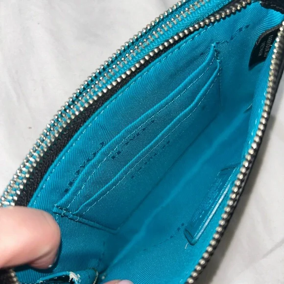 Coach wristlet - Picture 8 of 8